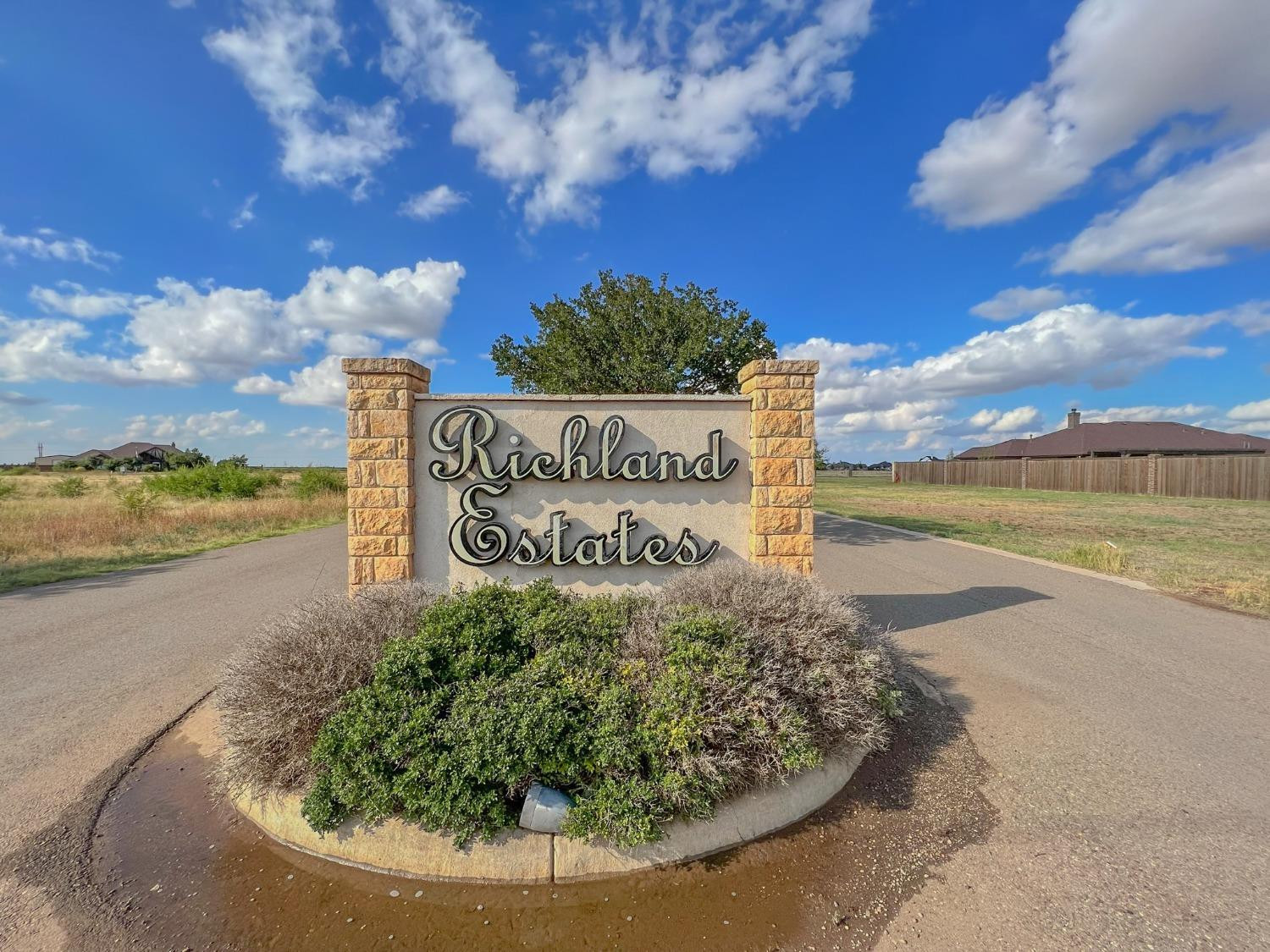 6787 Trump Court Property Photo 2