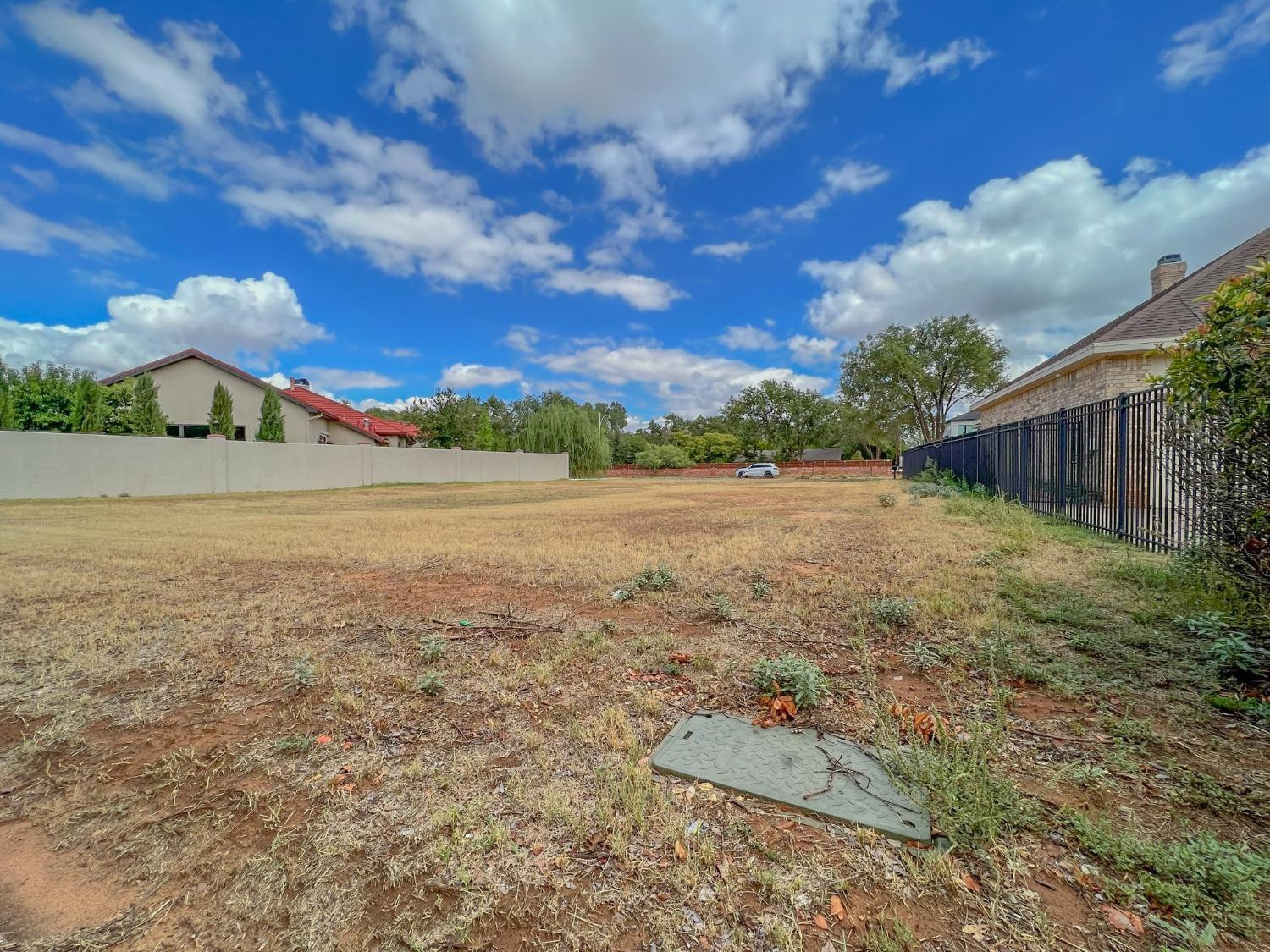 1910 Aberdeen Avenue Property Photo 1