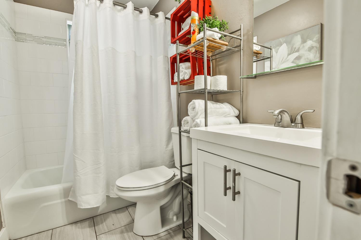 1606 70th Place Property Photo 21