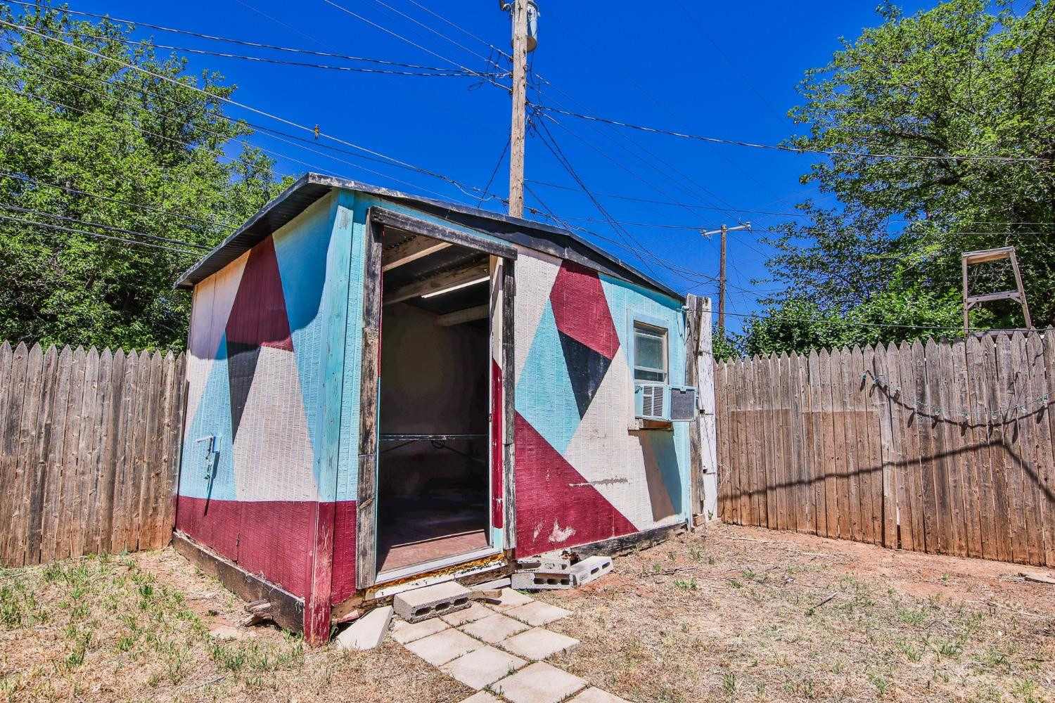 1606 70th Place Property Photo 36