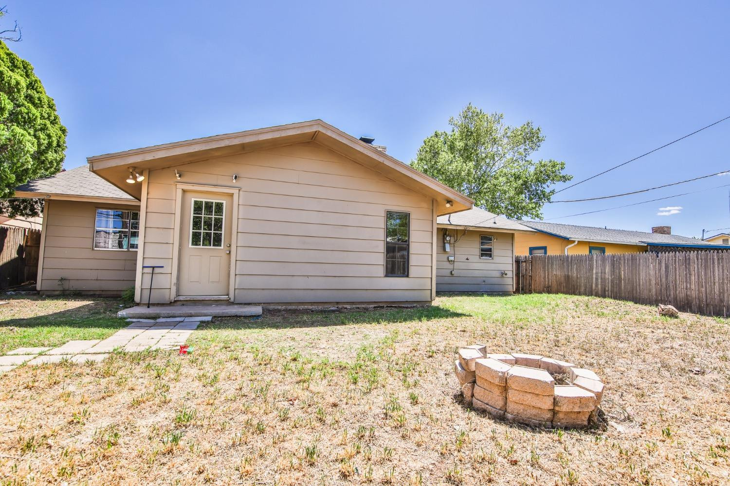 1606 70th Place Property Photo 37