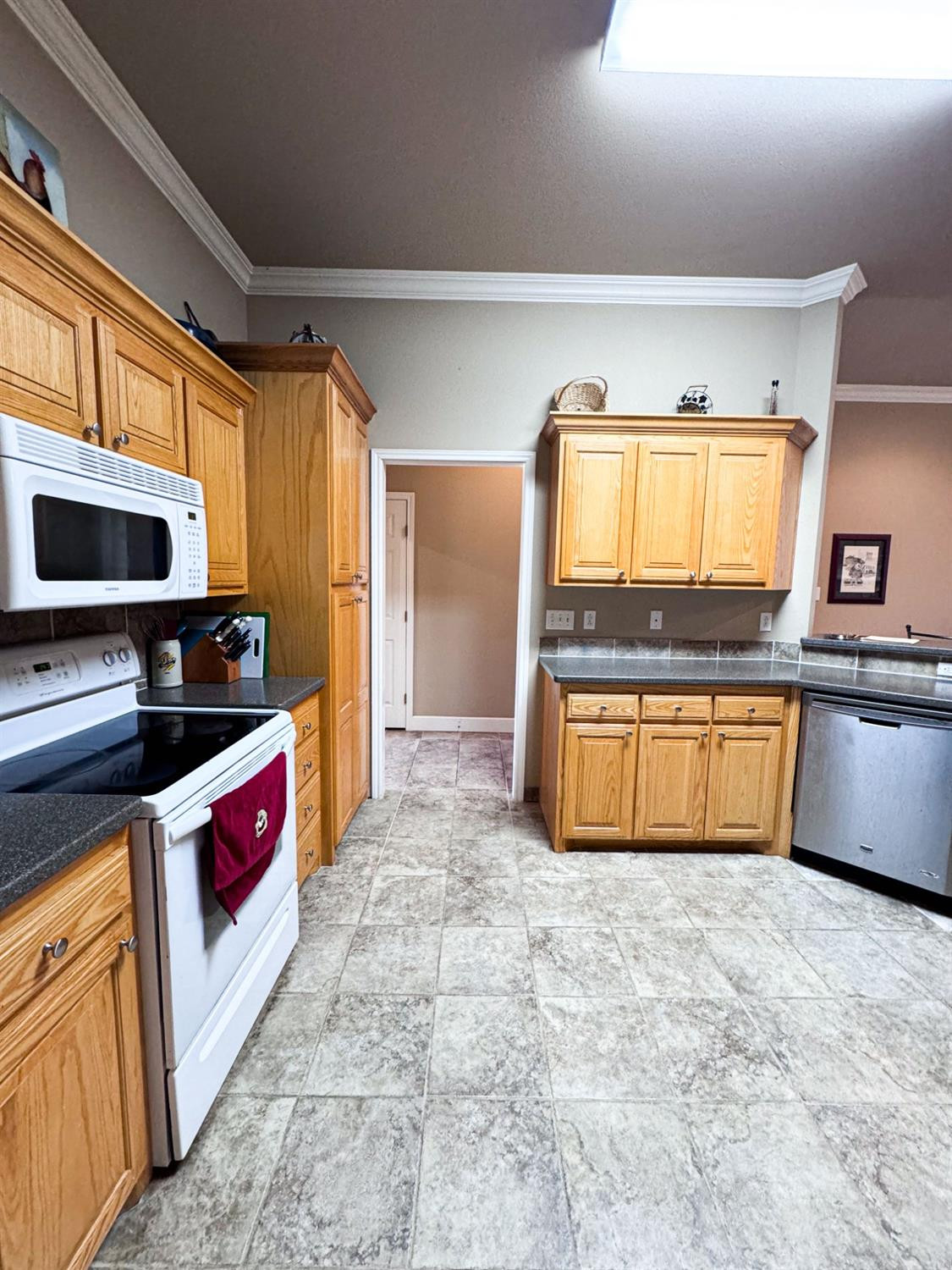 804 Birch Street Property Photo 11