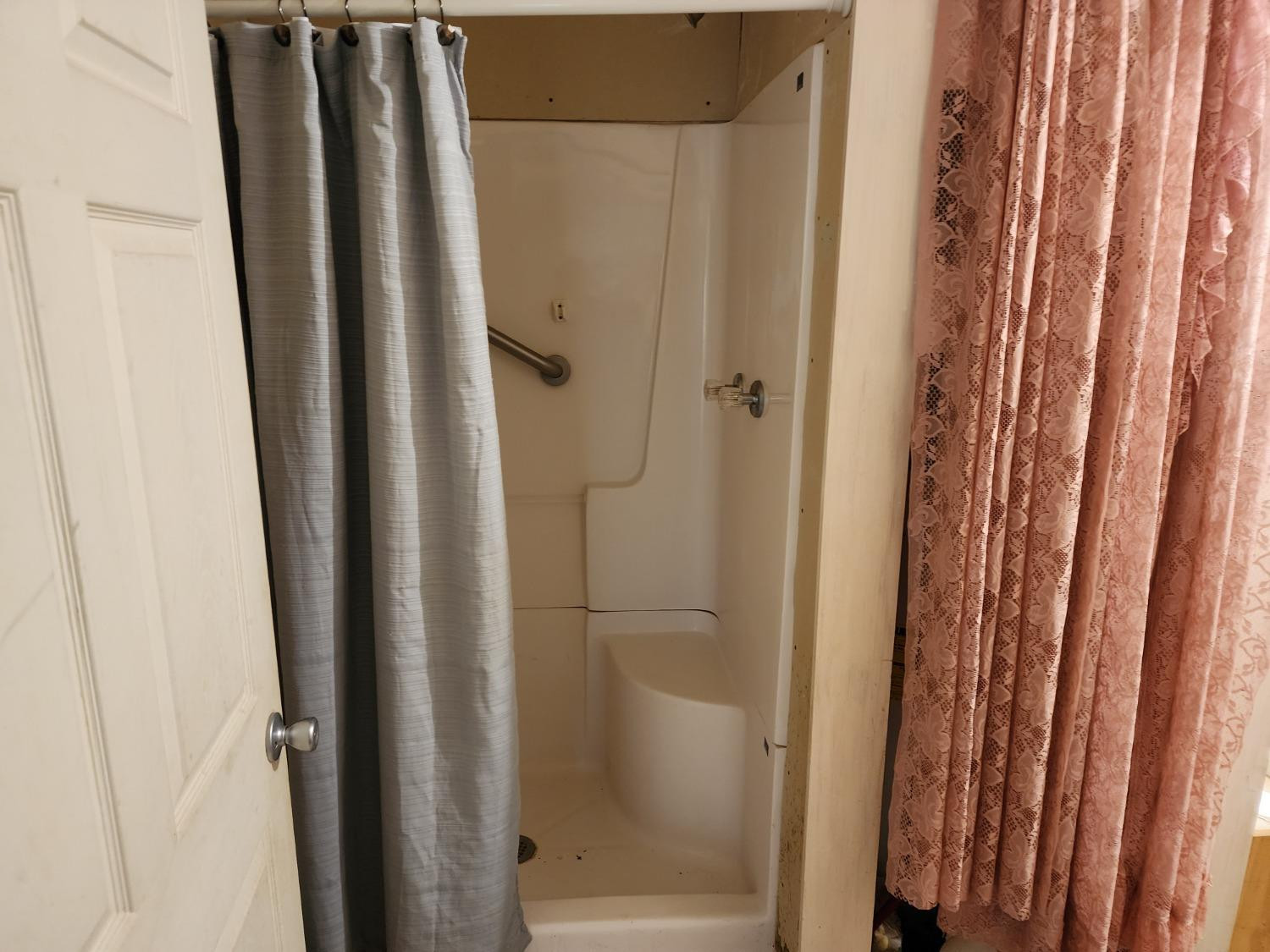 230 S 11th Street Property Photo 6