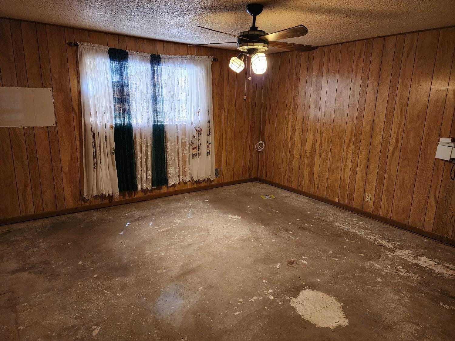 230 S 11th Street Property Photo 7