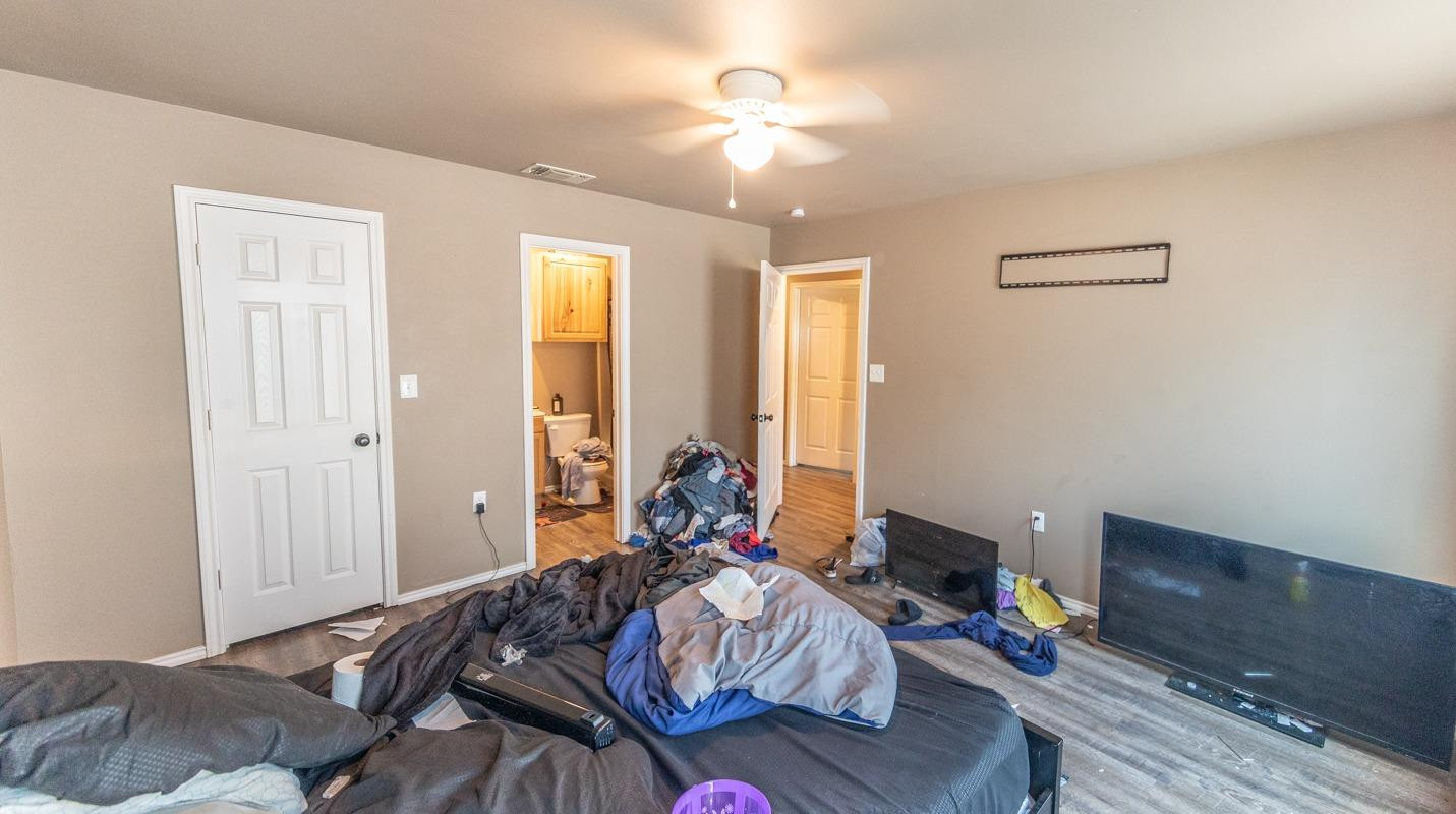 4702 Ave C Property Photo 11