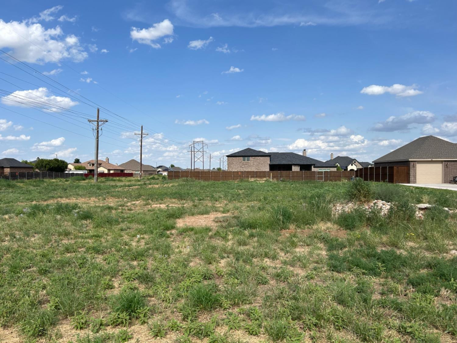 10701 Juneau Avenue Property Photo 1