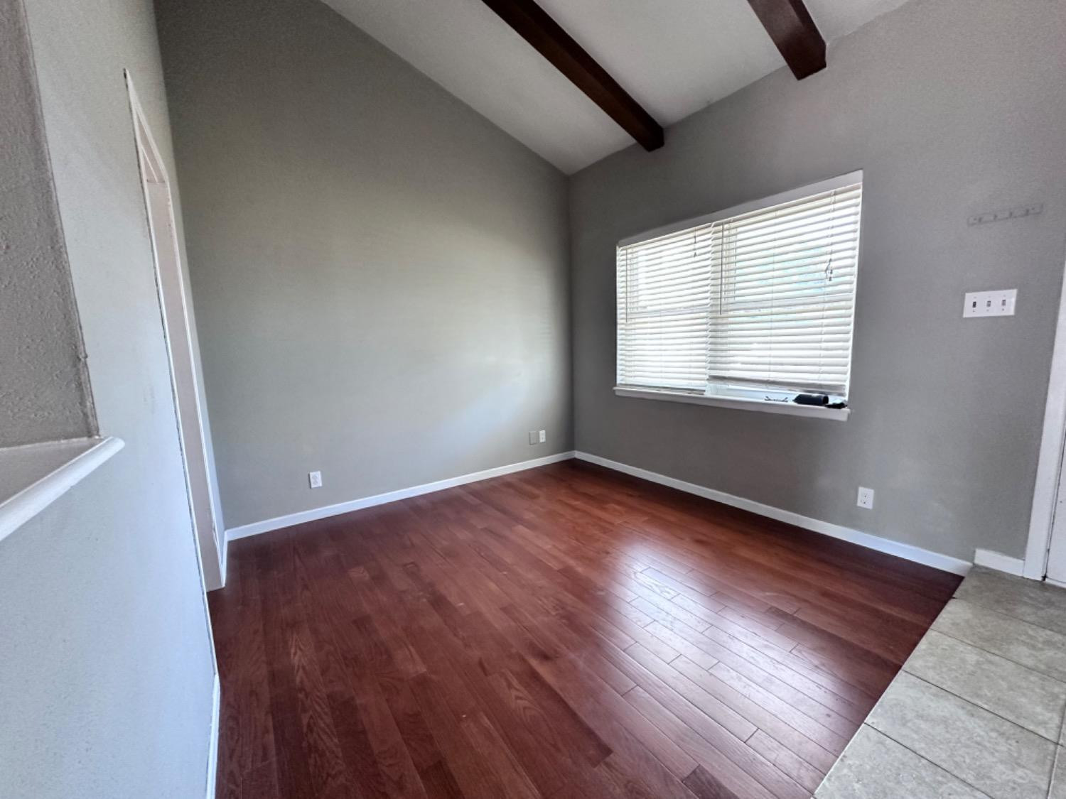 5417 45th Street Property Photo 5