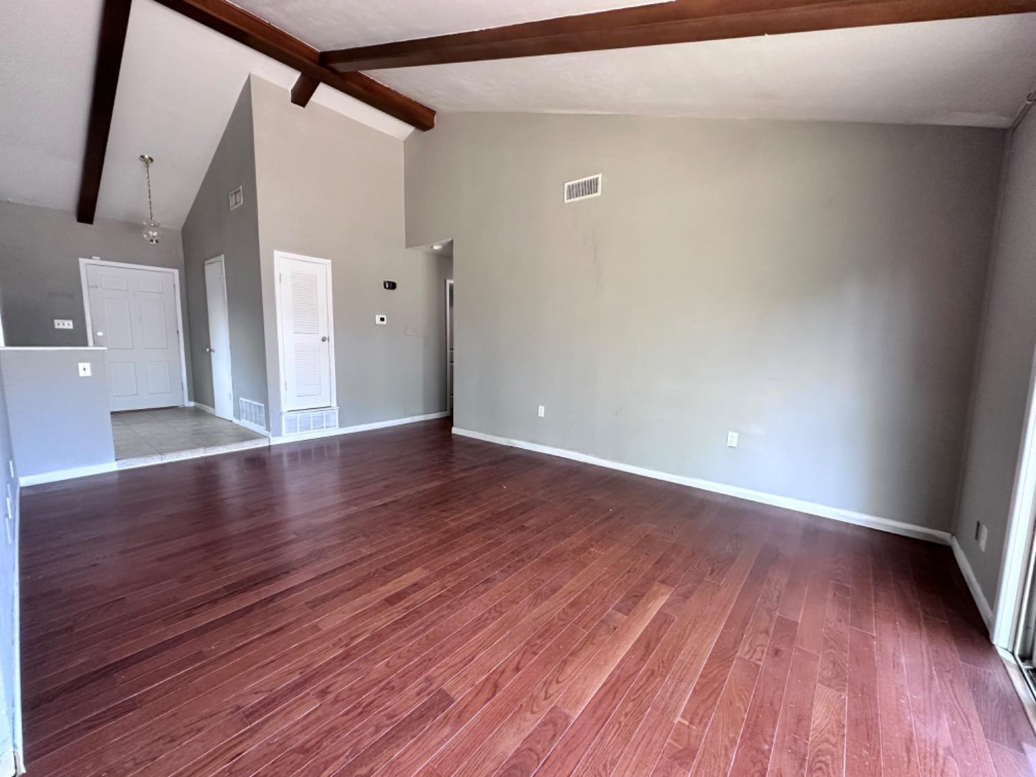 5417 45th Street Property Photo 6