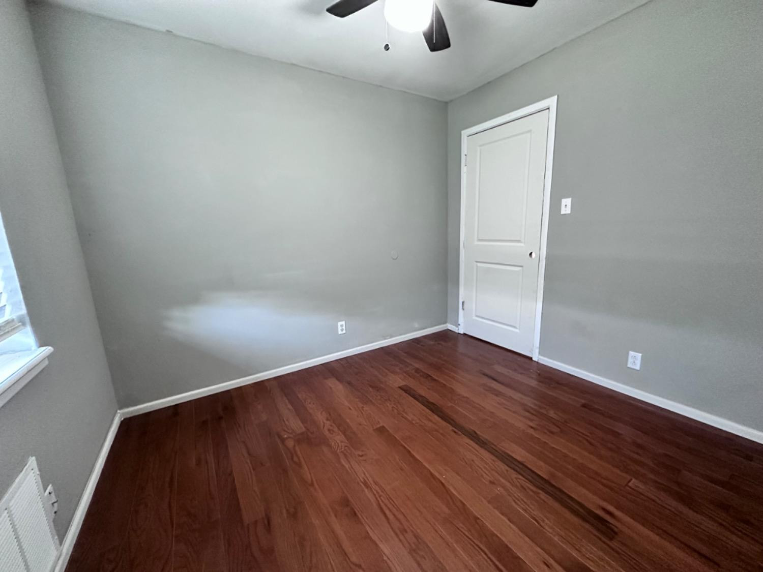5417 45th Street Property Photo 17