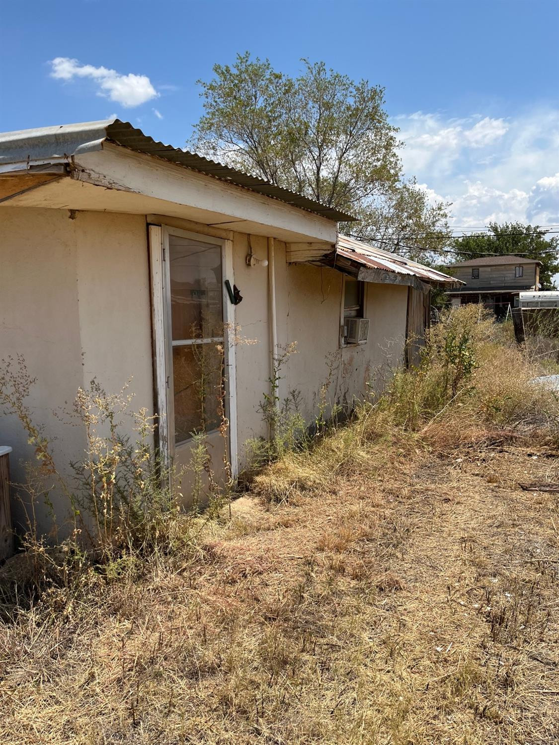 610 N Ralls Road Property Photo 6