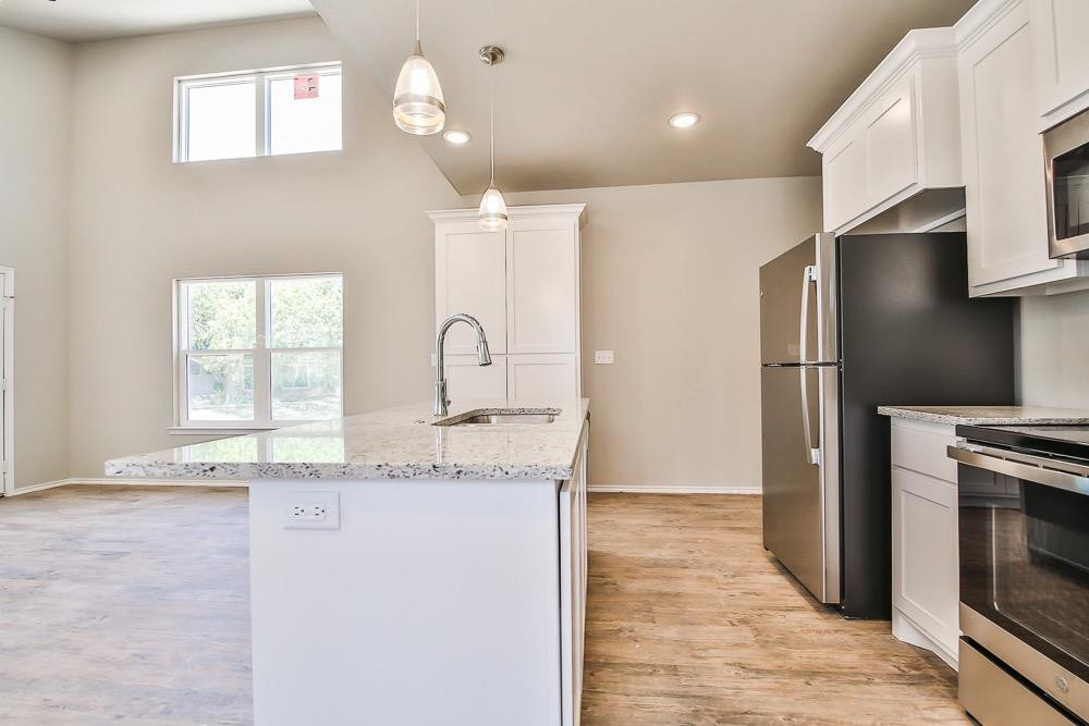 3107 74th Street Property Photo 8