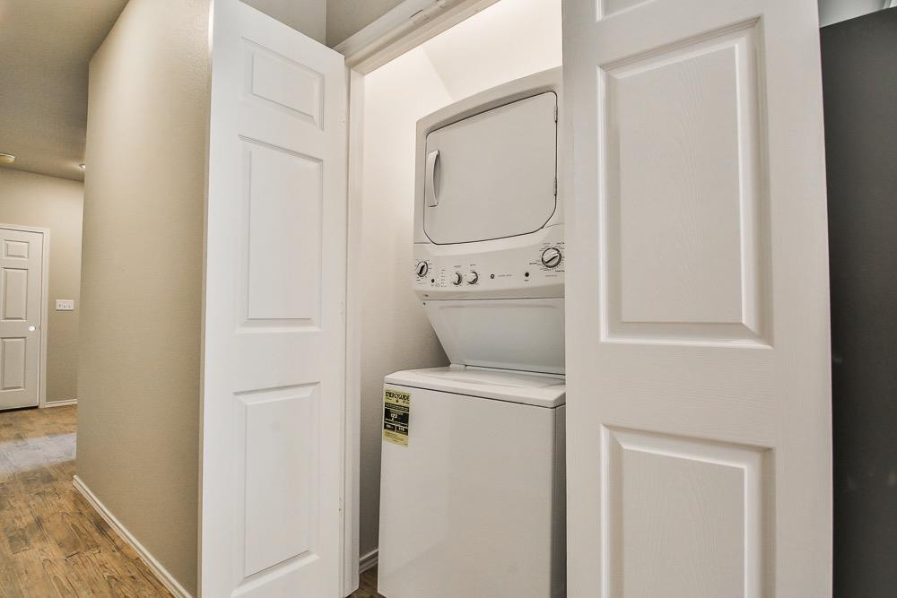 3107 74th Street Property Photo 10
