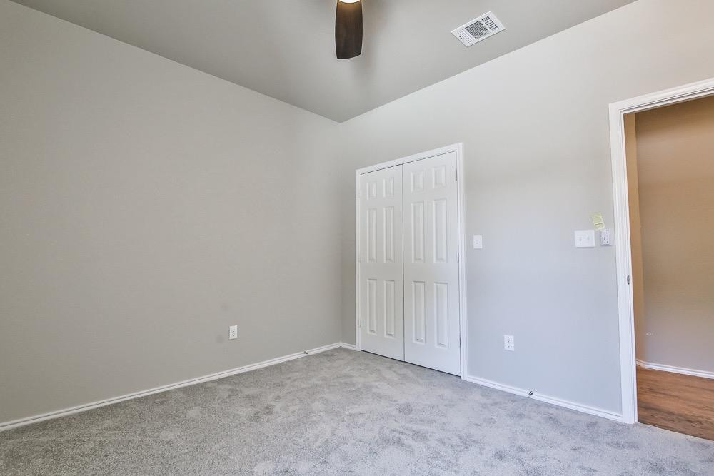 3107 74th Street Property Photo 12