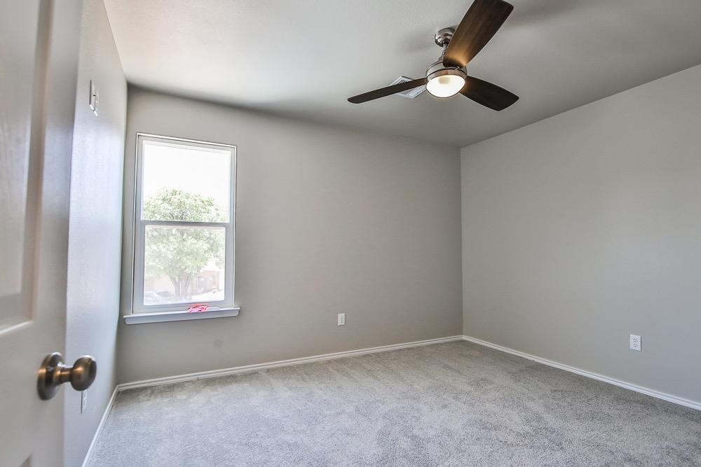 3107 74th Street Property Photo 18
