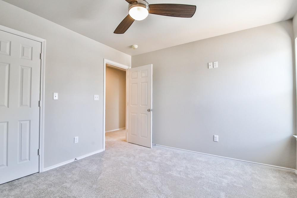 3107 74th Street Property Photo 20