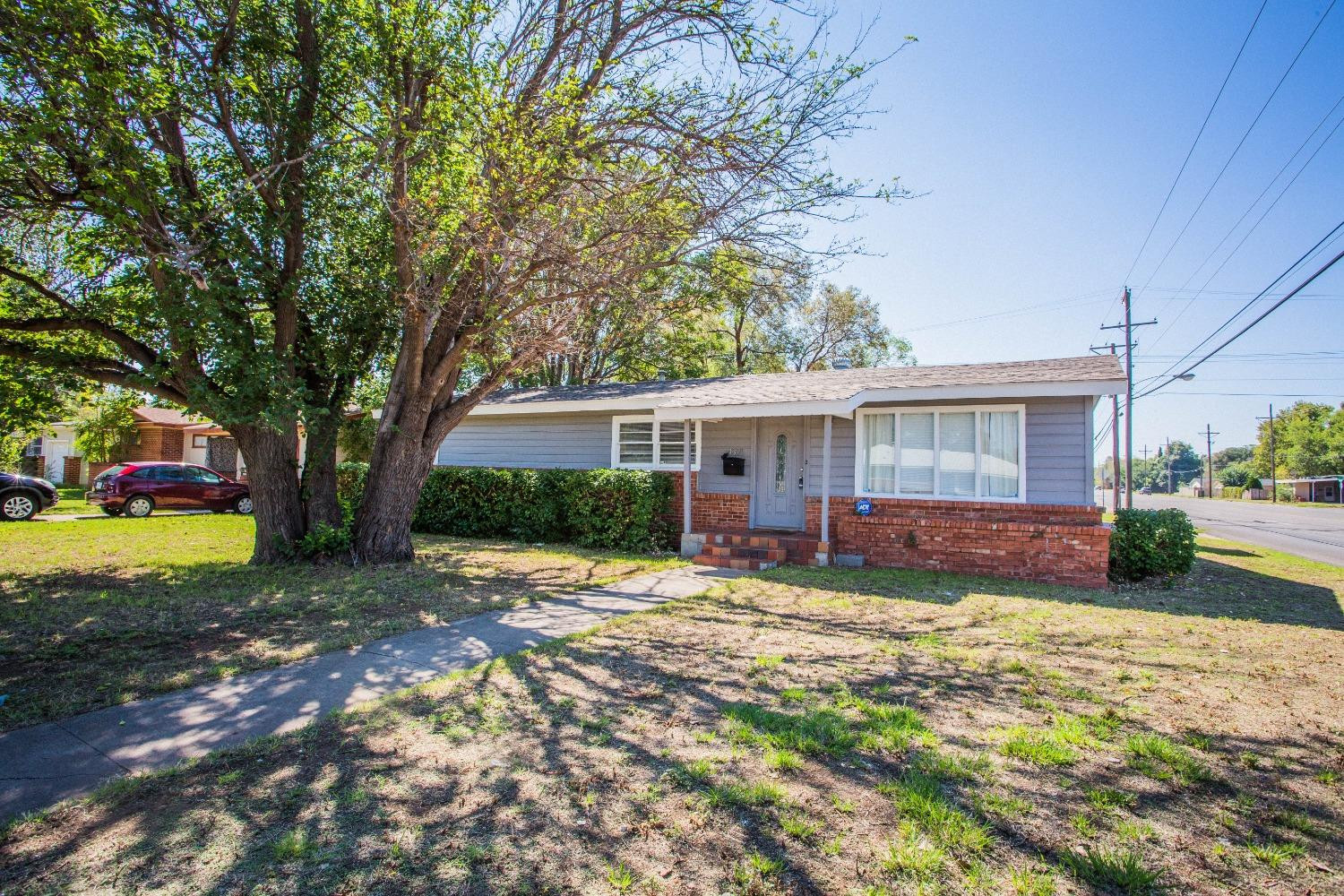4321 43rd Street Property Photo 1