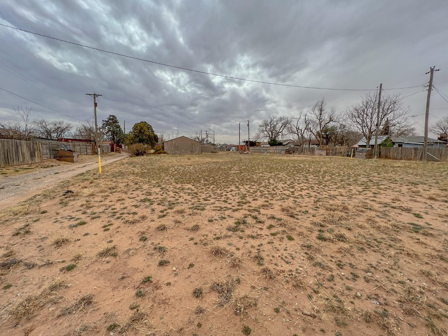 606 36th Street Property Photo 1