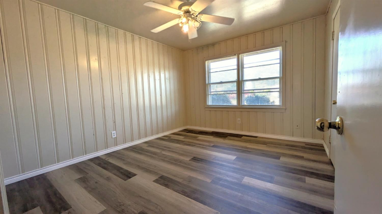 4301 31st Street Property Photo 11