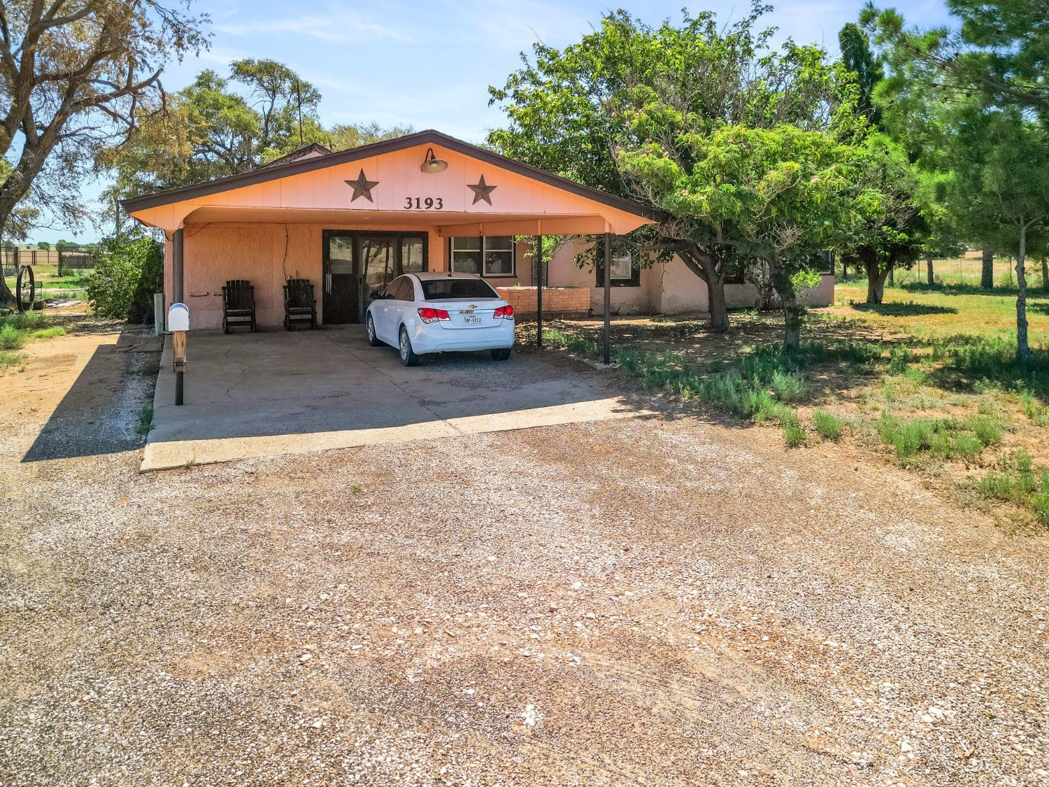 3193 Us Highway 385 Property Photo 1