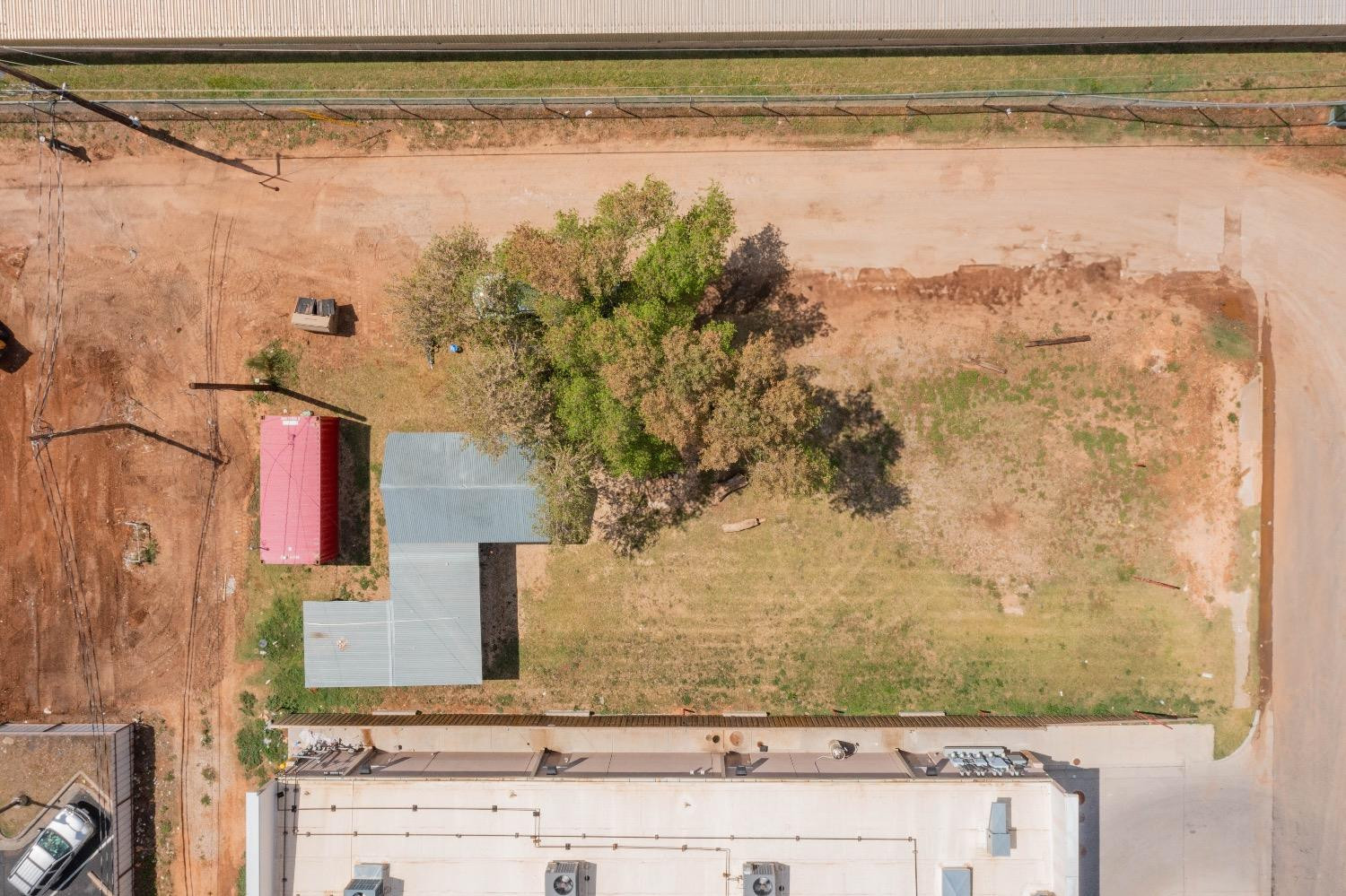 2509 2nd Place Property Photo 13