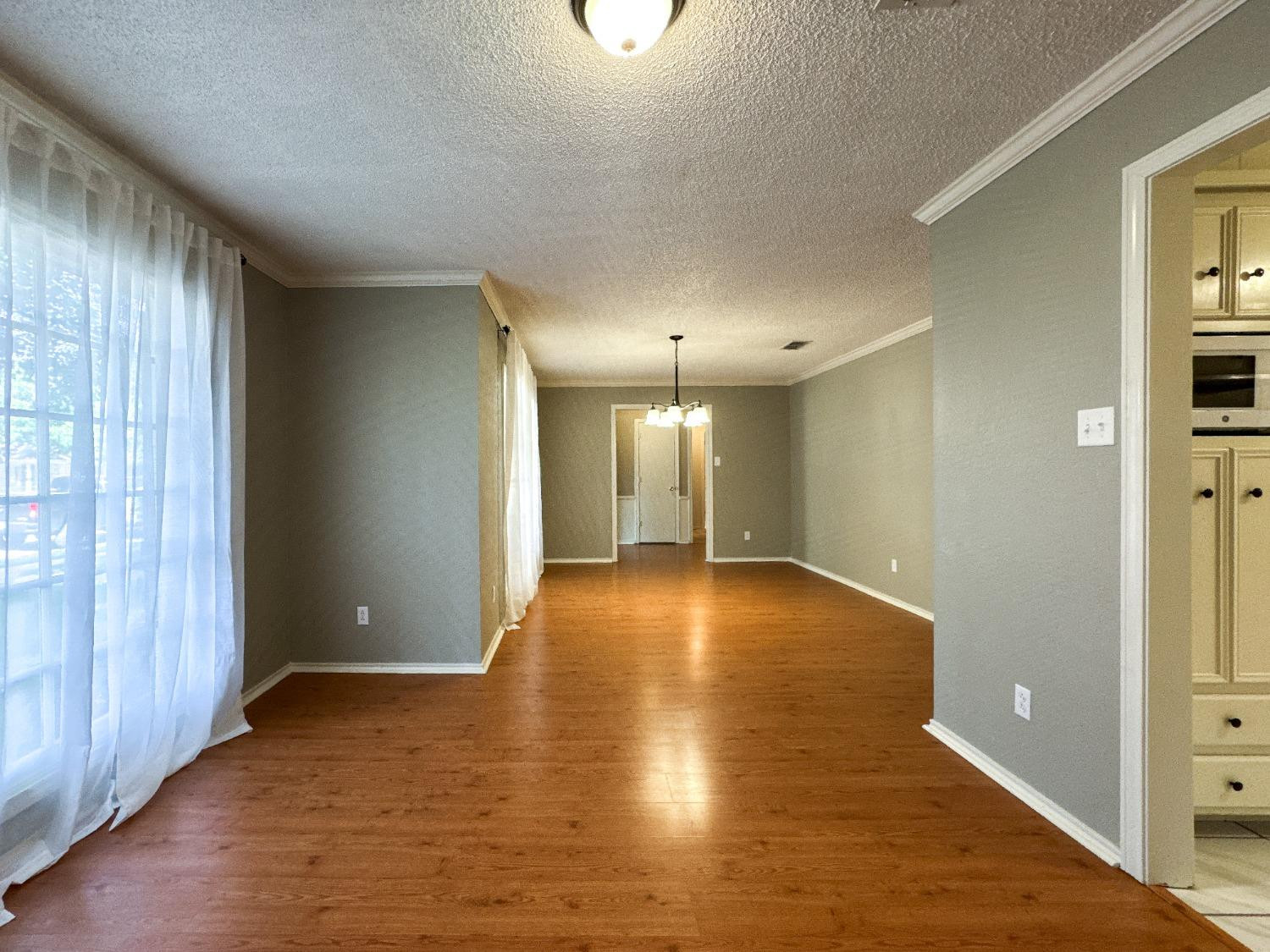 5523 76th Street Property Photo 15