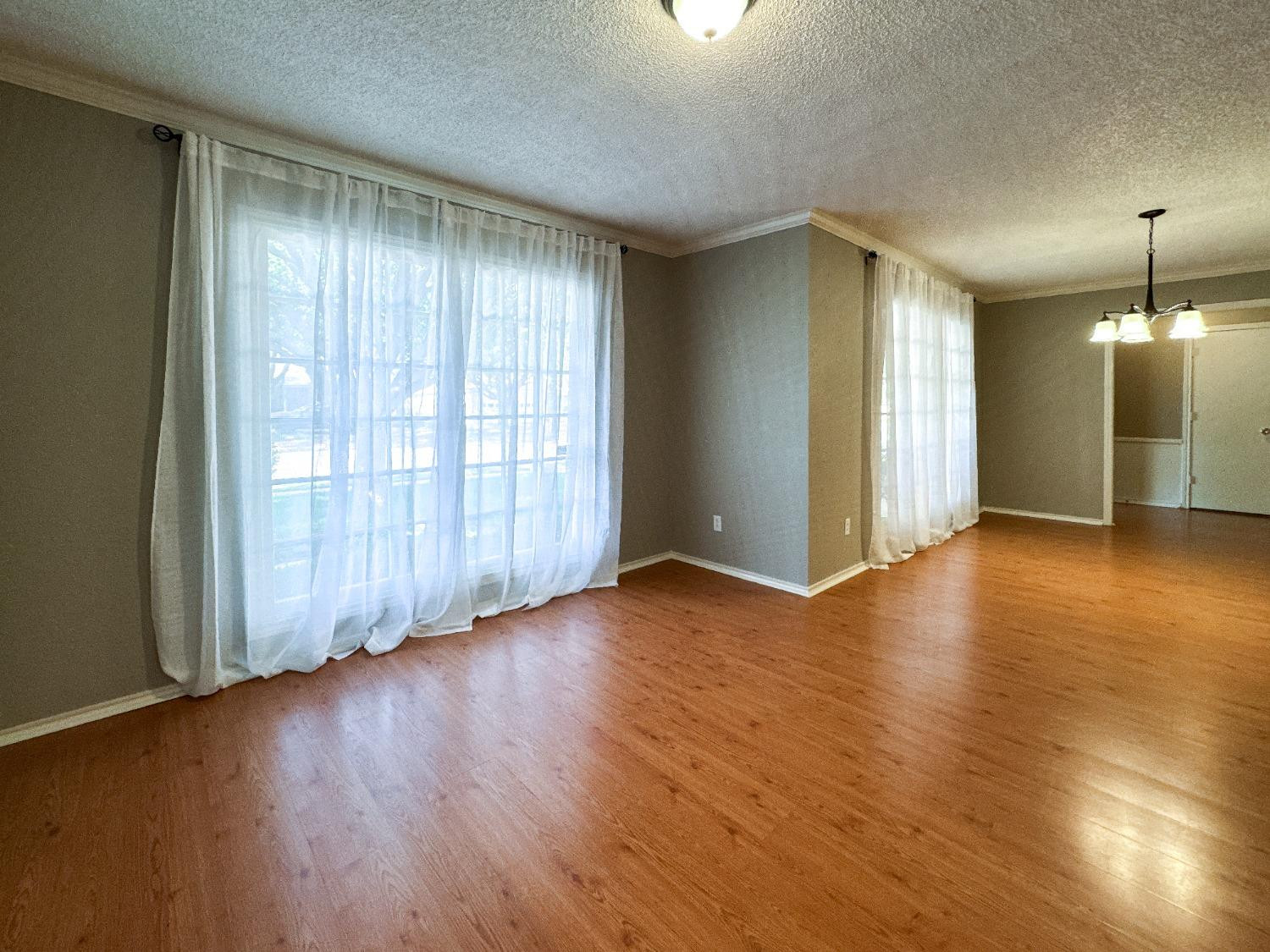 5523 76th Street Property Photo 16
