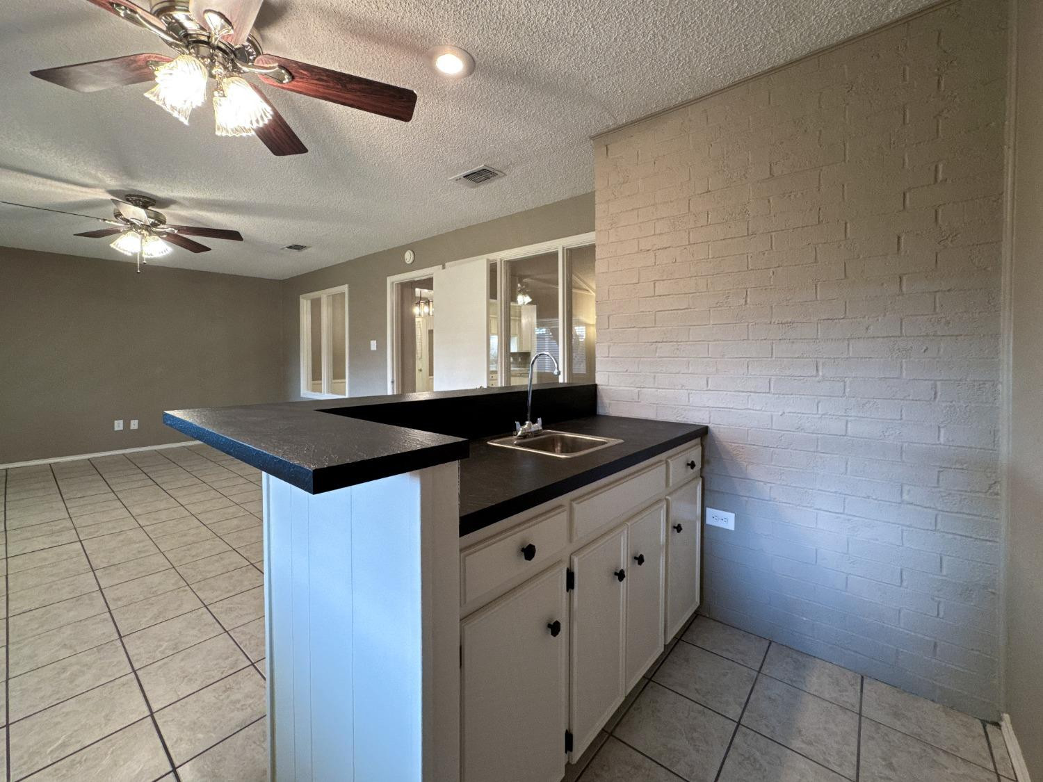 5523 76th Street Property Photo 23