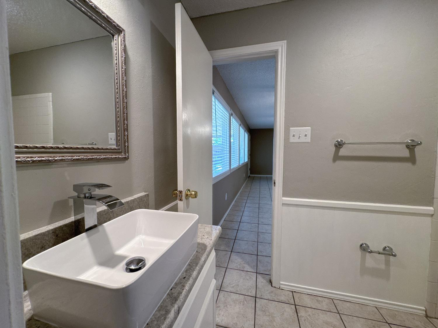 5523 76th Street Property Photo 24