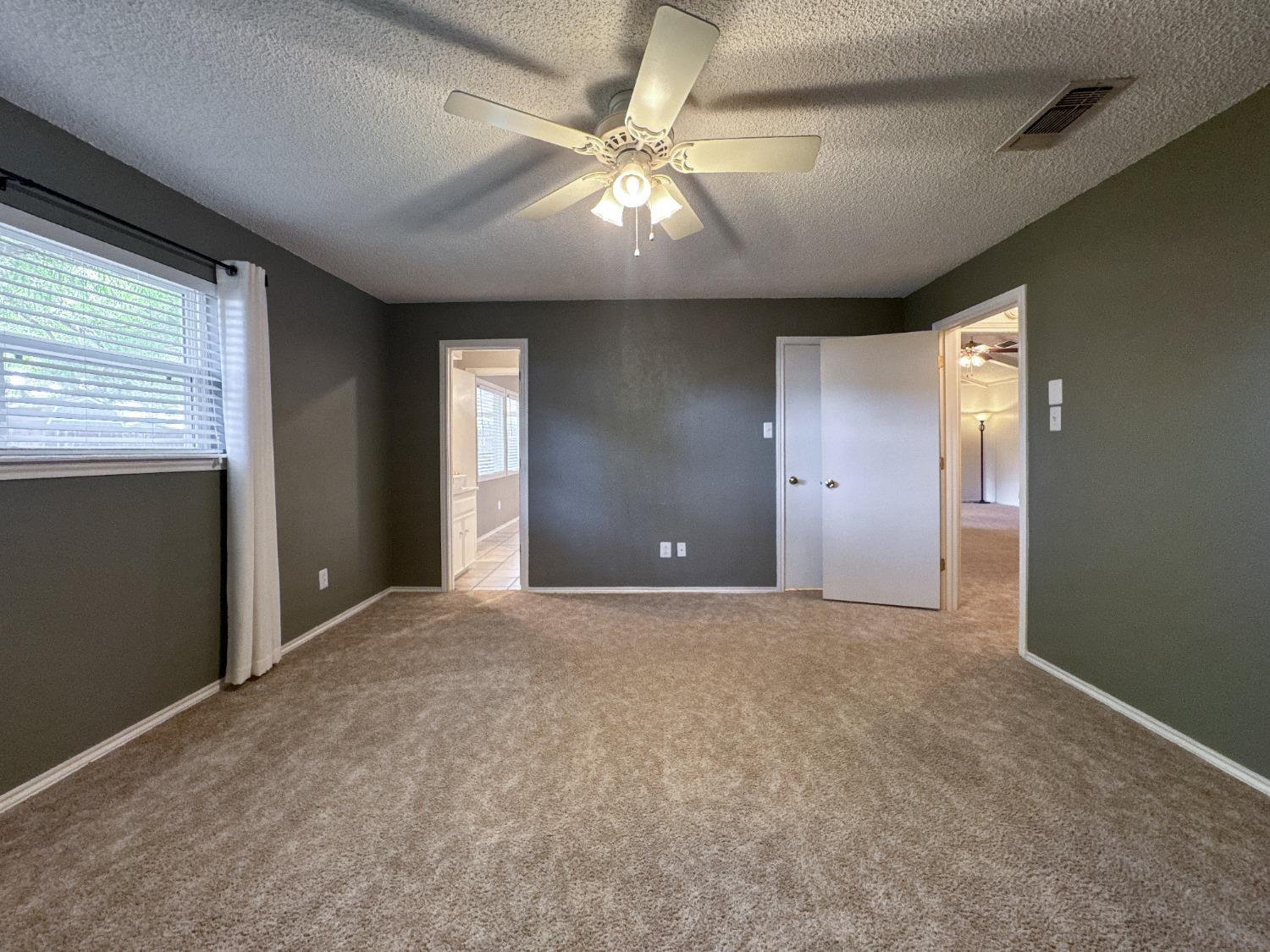5523 76th Street Property Photo 29