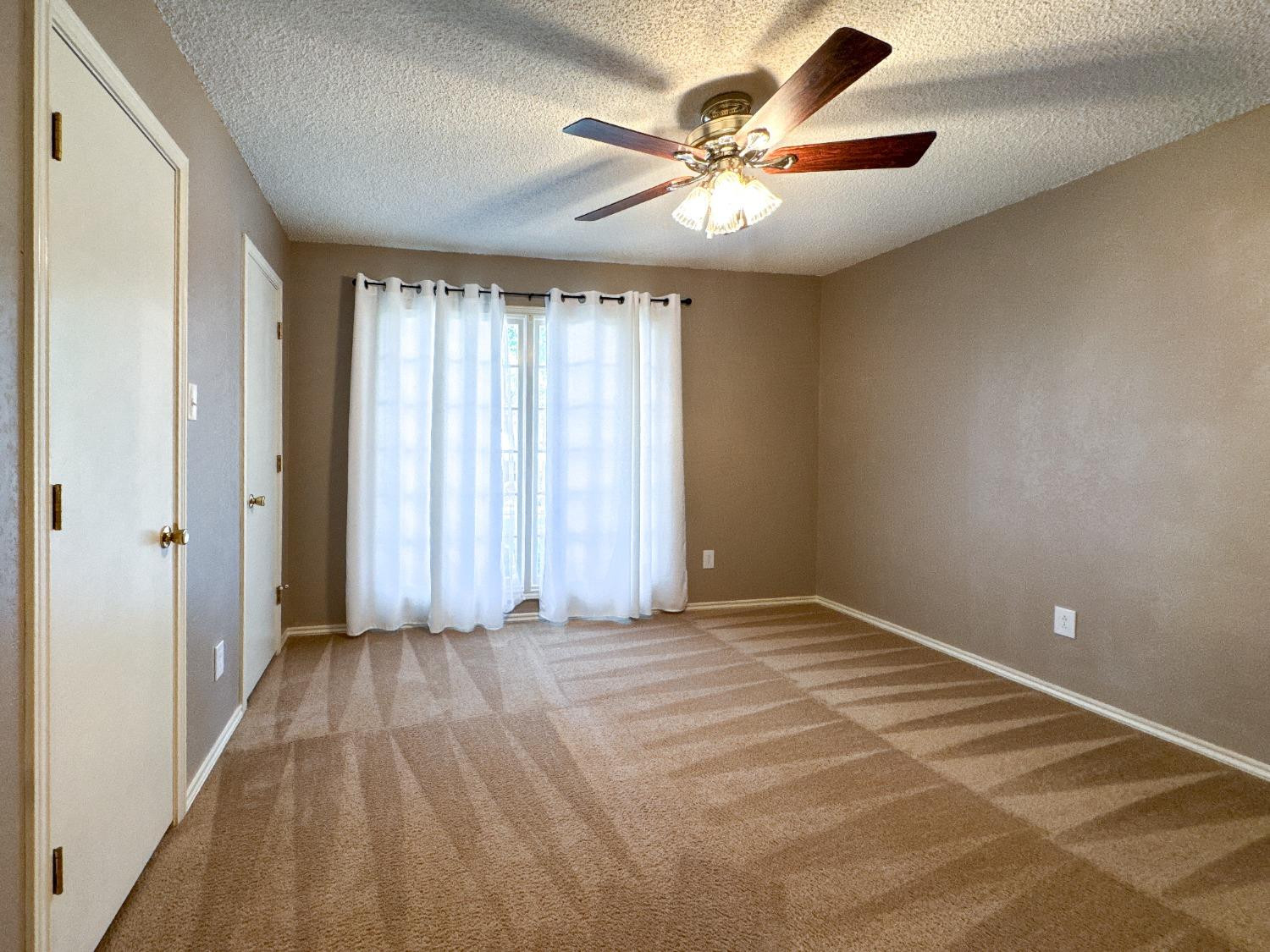 5523 76th Street Property Photo 30