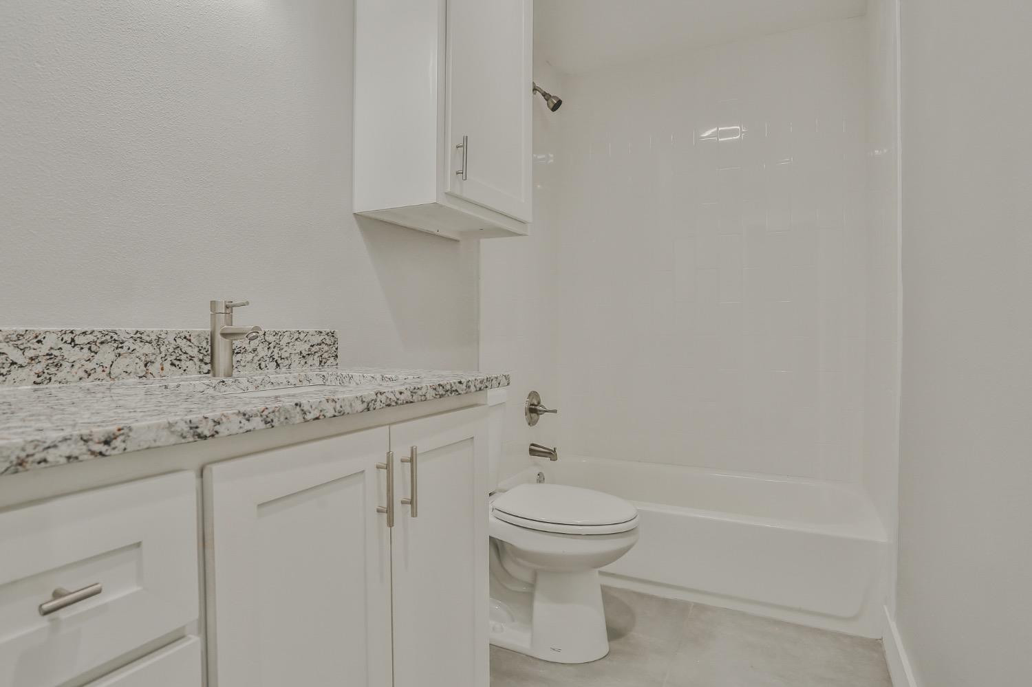 4610 33rd Street Property Photo 16