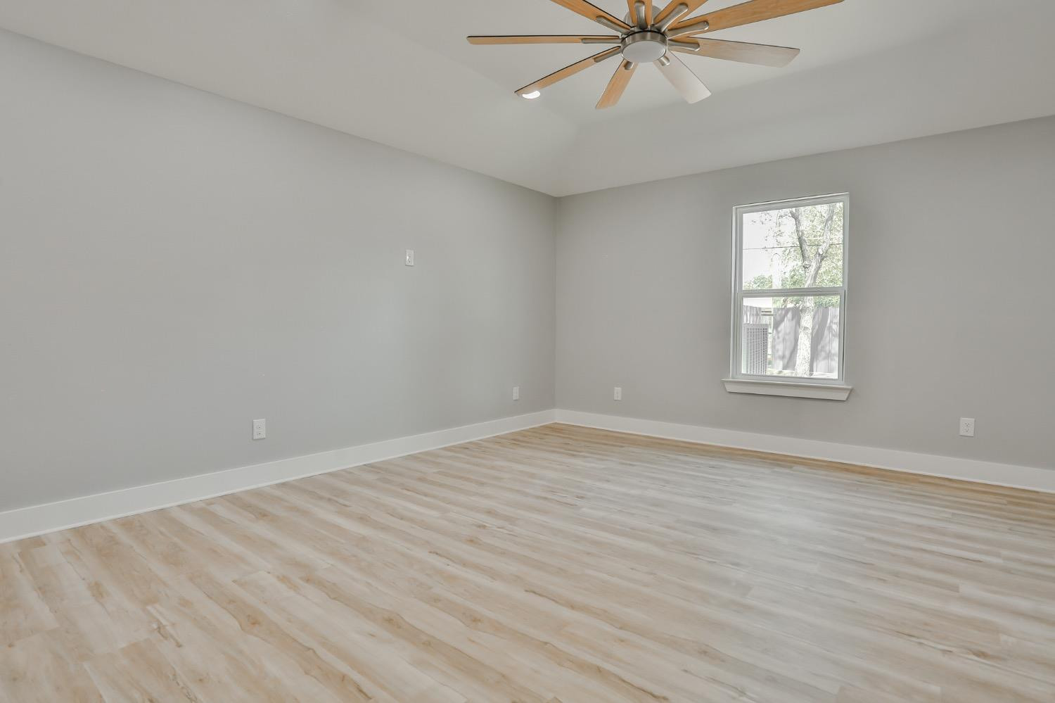 4610 33rd Street Property Photo 29