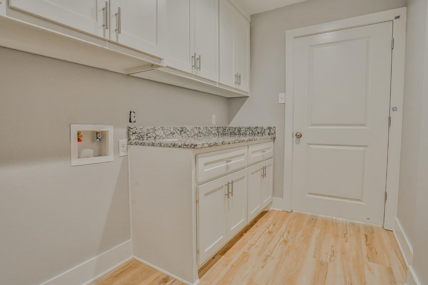 4610 33rd Street Property Photo 32