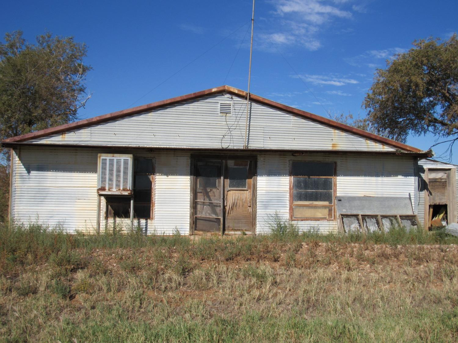 0 Fm 303 Property Photo 1