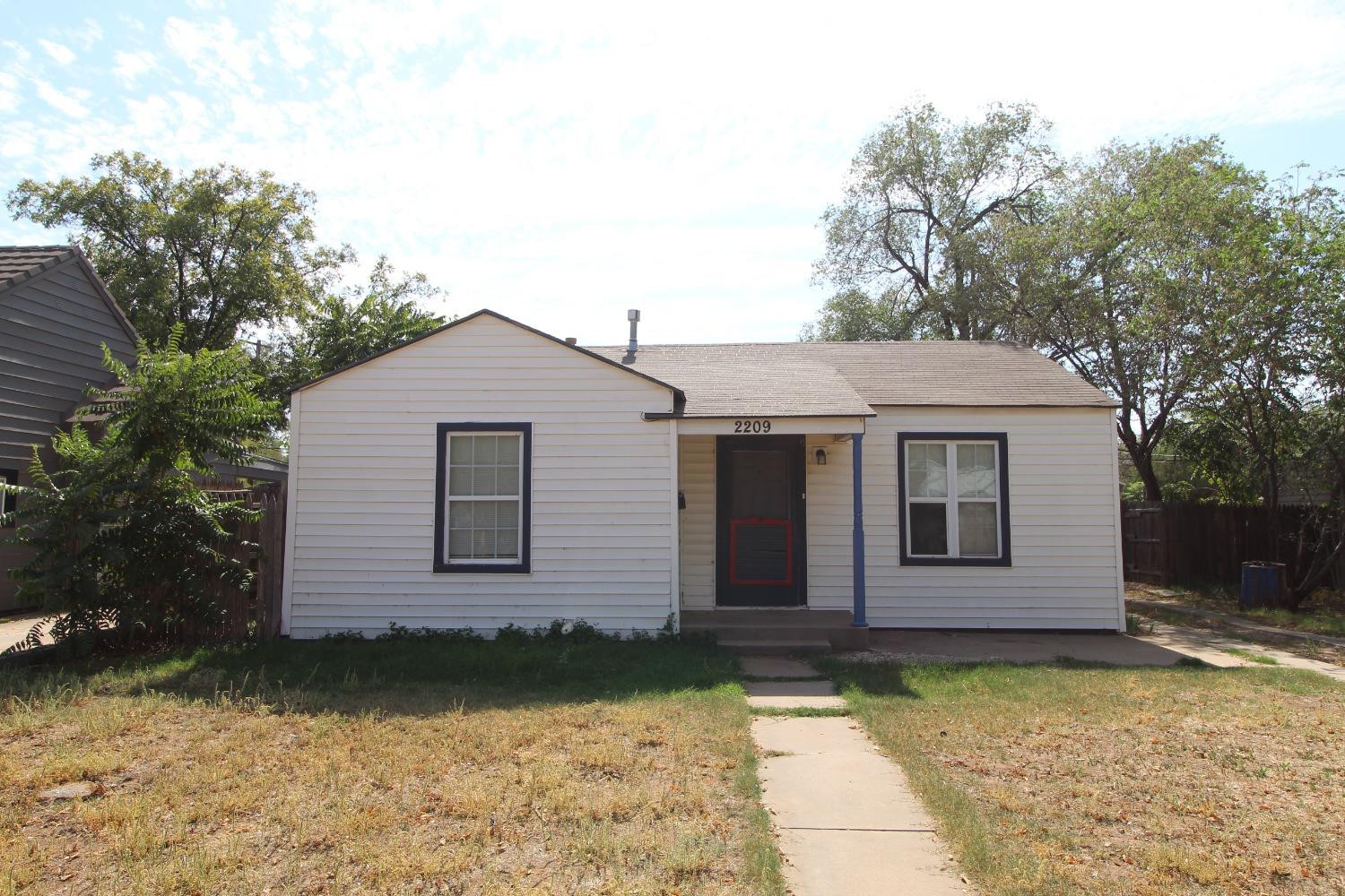 2209 25th Street Property Photo 1
