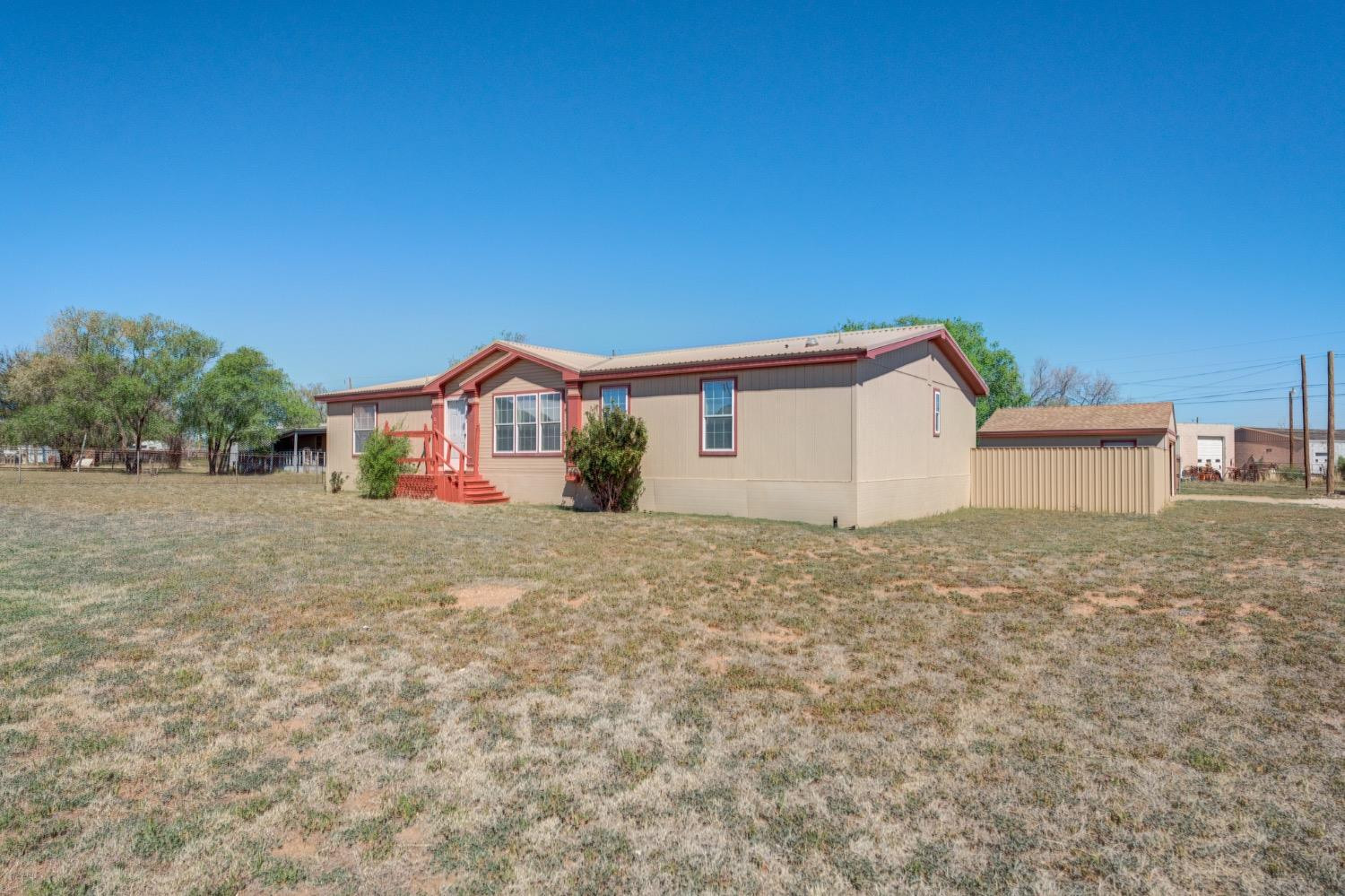 1307 15th Street Property Photo 2
