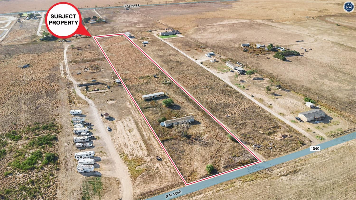 4304 Private Road 1040 Property Photo 2