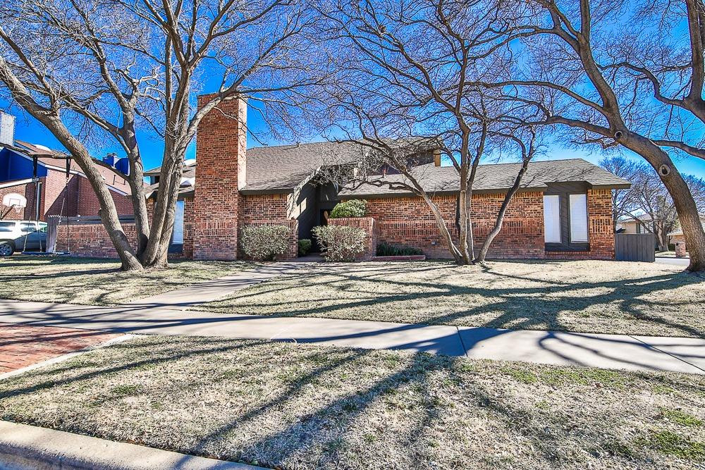 3617 93rd St Property Photo 1