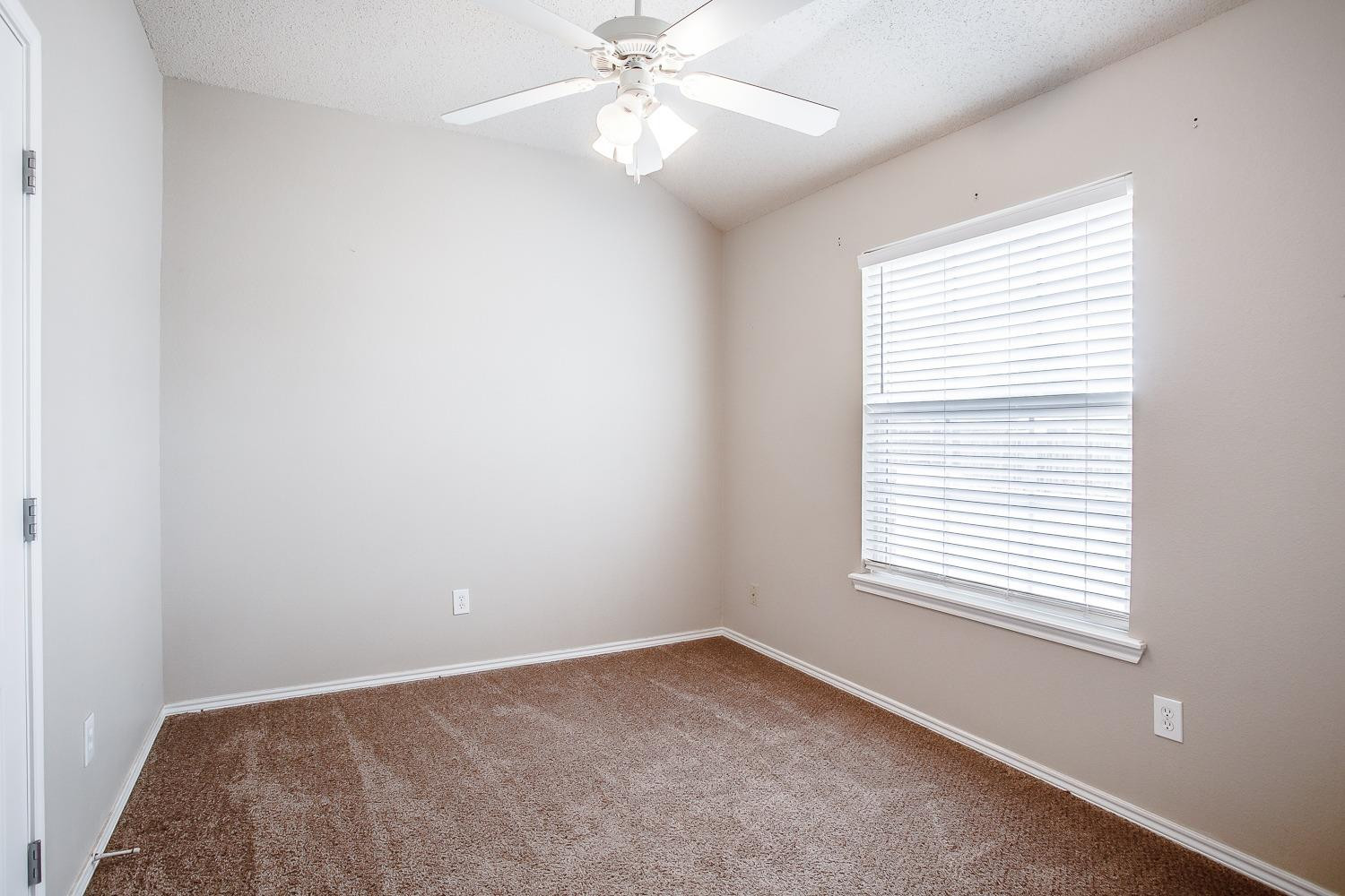 6525 89th Street Property Photo 15