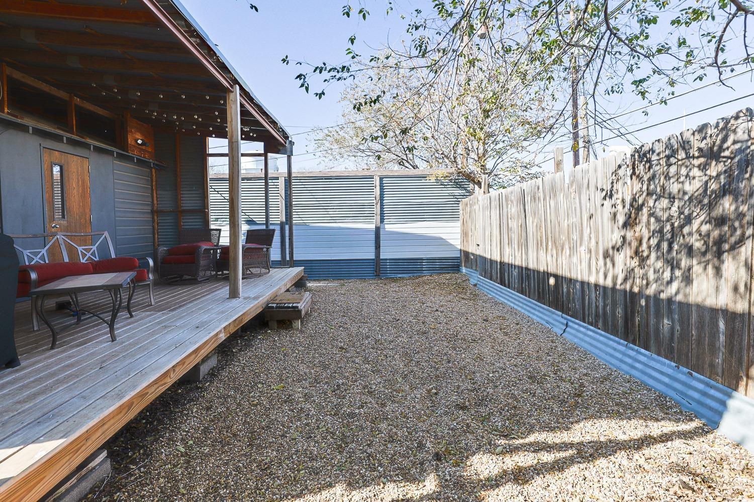 2116 35th Street Property Photo 34
