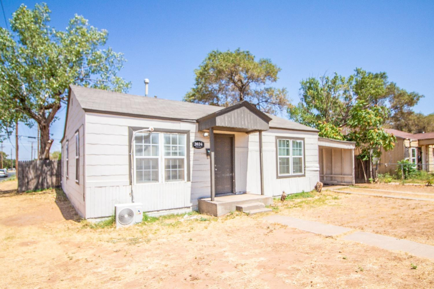 2024 37th Street Property Photo 2