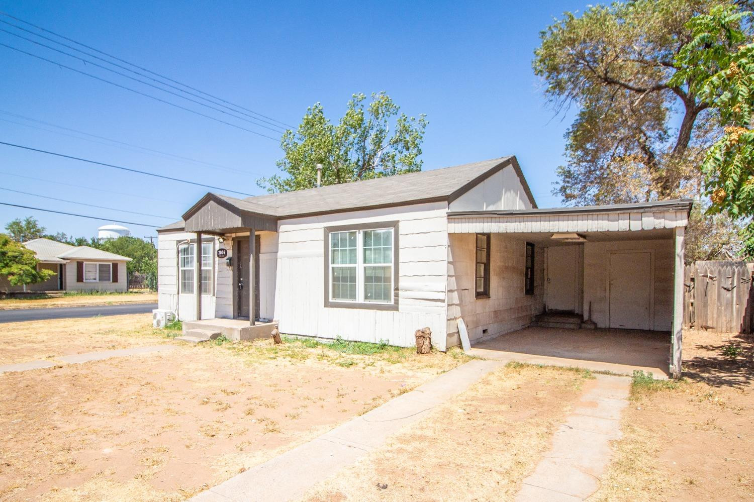 2024 37th Street Property Photo 3