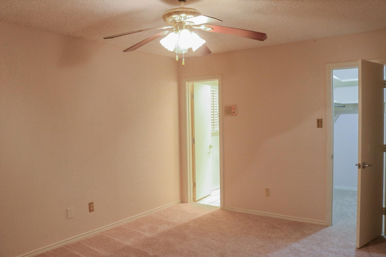 7902 Lynnhaven Avenue Property Photo 20