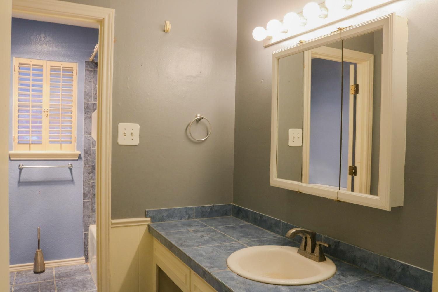 7902 Lynnhaven Avenue Property Photo 29