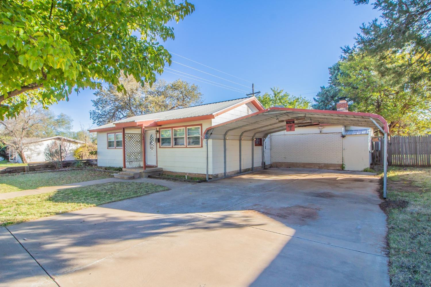 4601 45th Street Property Photo 1