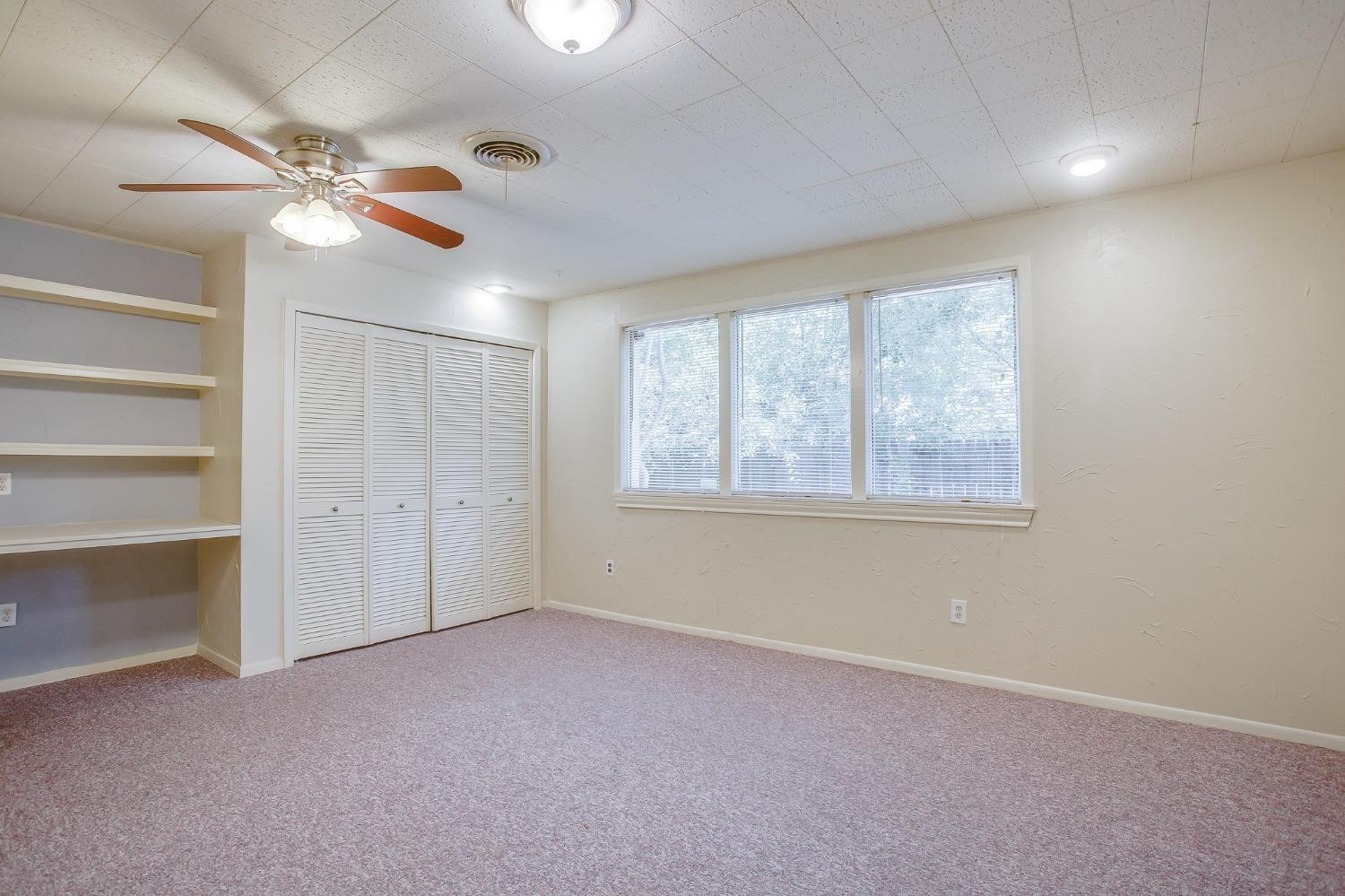 2612 32nd Street Property Photo 12