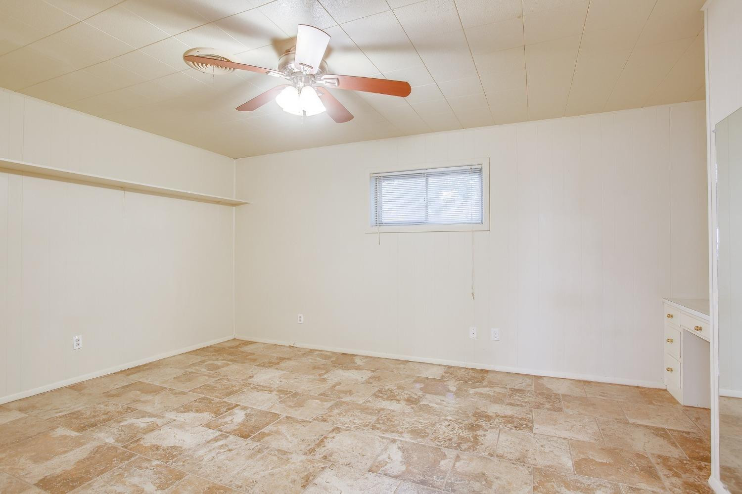 2612 32nd Street Property Photo 14
