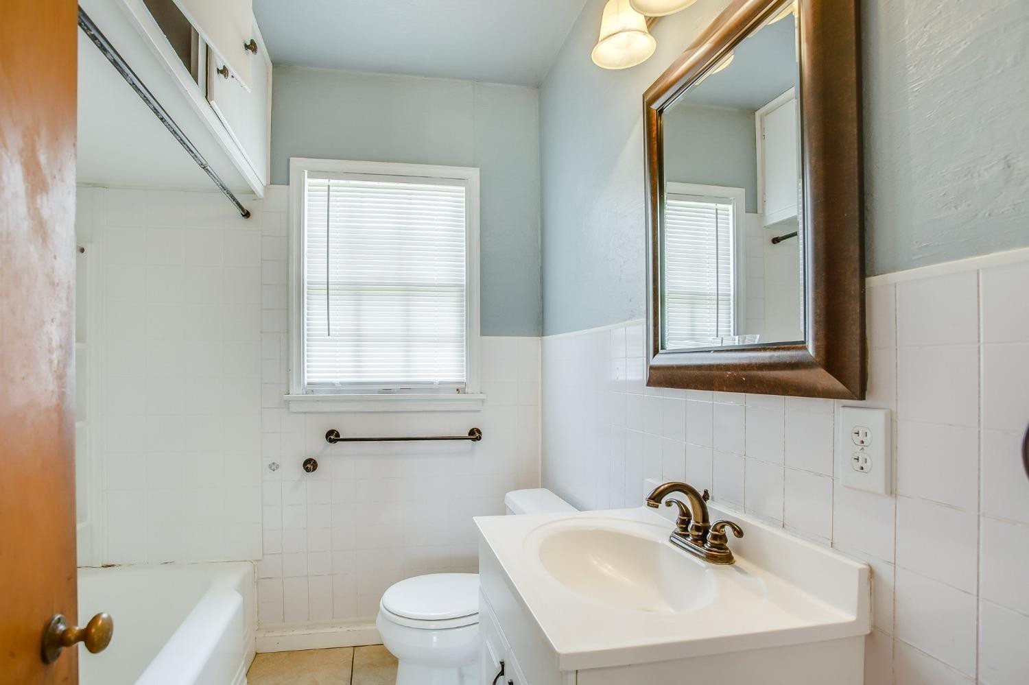 3201 30th Street Property Photo 11