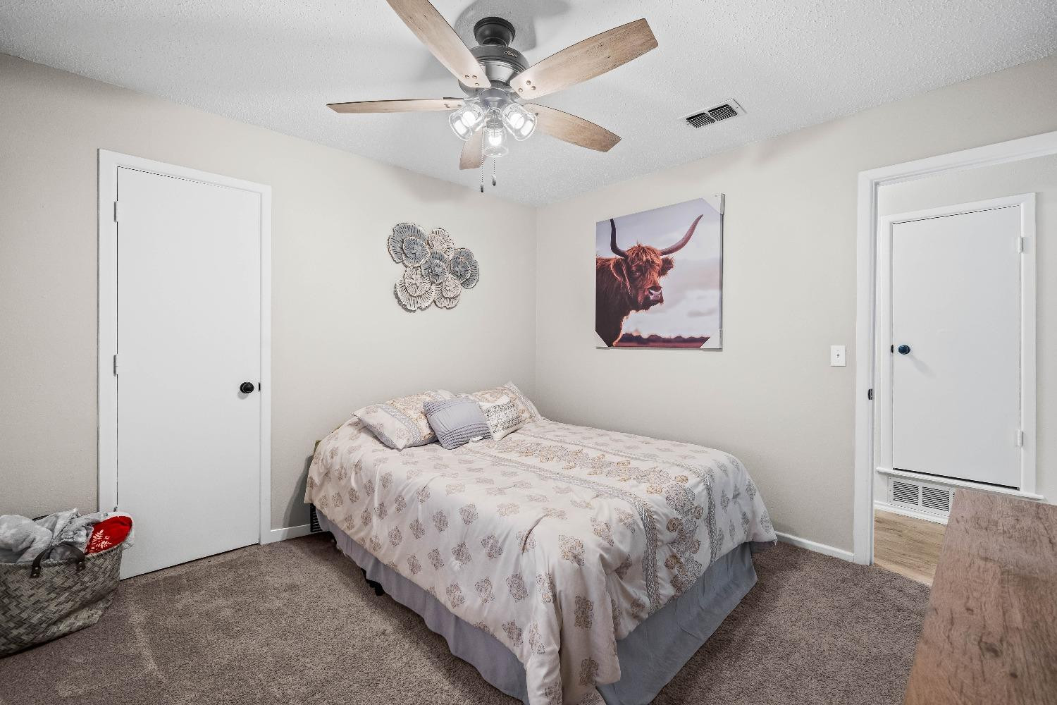 2818 67th Street Property Photo 24