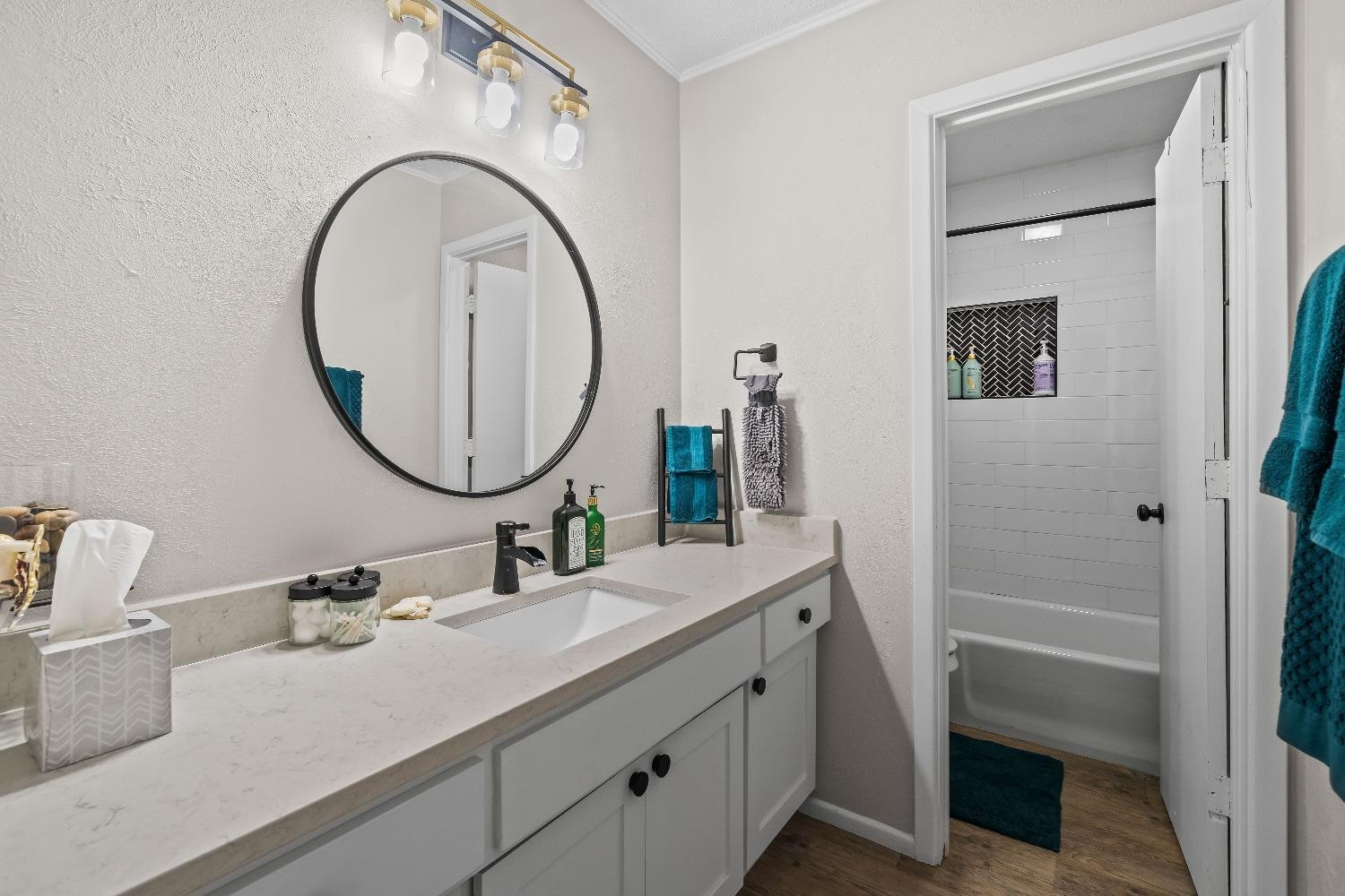 2818 67th Street Property Photo 25